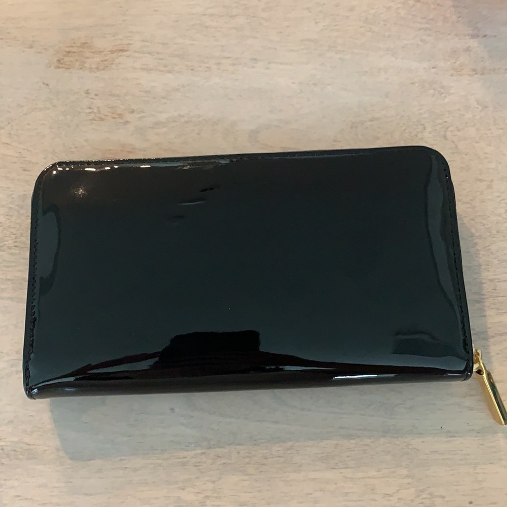 Tory Burch Wallet - Picture 2 of 3